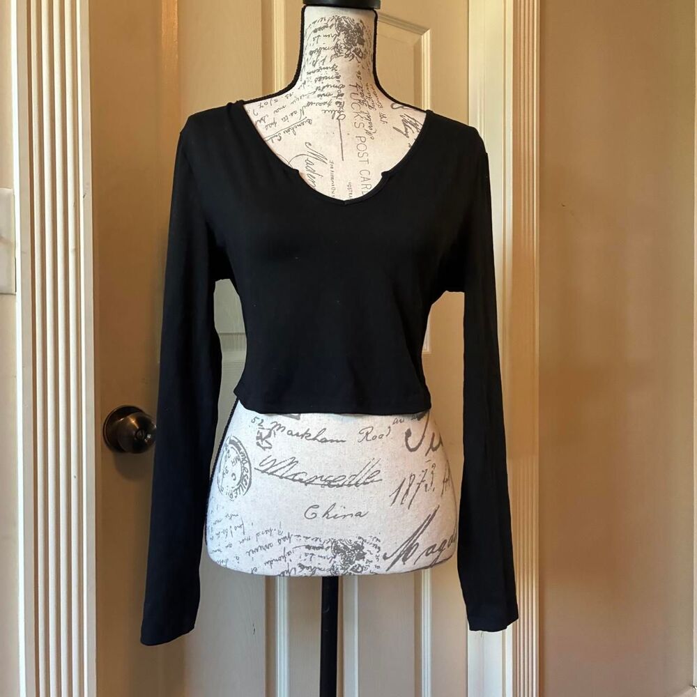 Unbranded Women's Black Shirt
